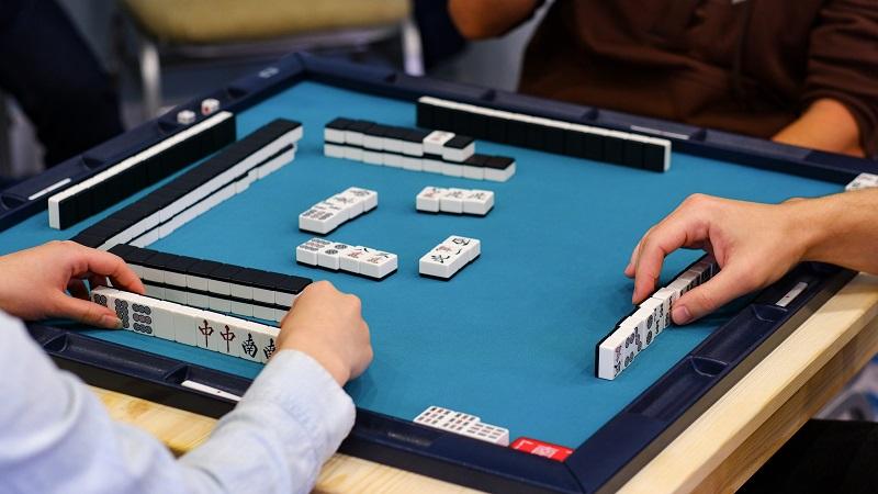 日本麻將初學者指南：遊戲入門、玩法、規則、重要術語｜TU娛樂城
