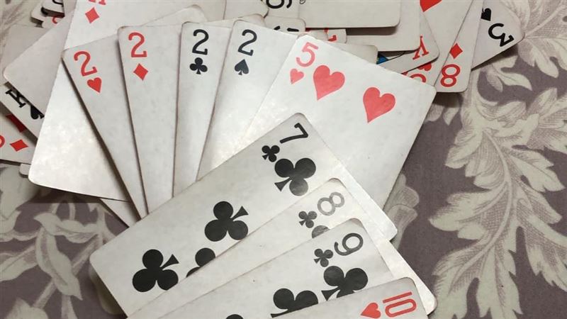 大老二玩法全攻略:TU娛樂城教你大老二怎麼玩!規則、牌型、技巧一次掌握!
